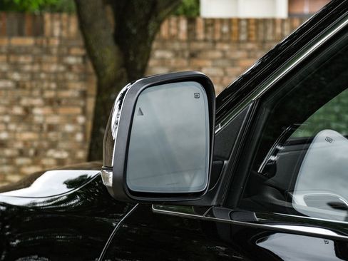 Used 2022 Jeep Grand Cherokee Limited w/ Tech Group image 50