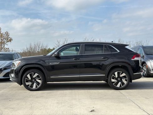 New 2026 Volkswagen Atlas Cross Sport SEL AWD/4WD image 5