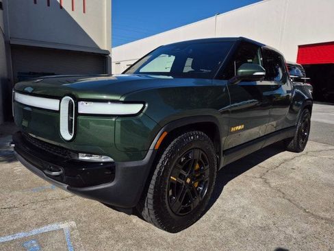 Used 2023 Rivian R1T Adventure image 25