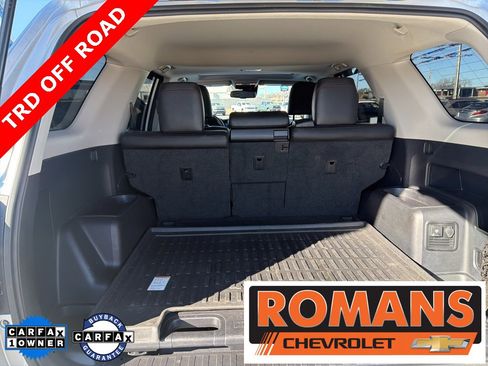 Used 2021 Toyota 4Runner Venture w/ Moonroof Package image 23