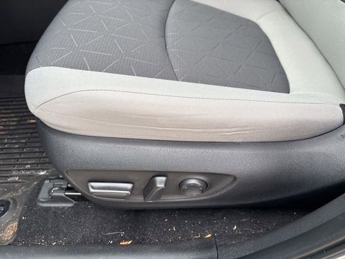 Used 2024 Toyota RAV4 XLE w/ Convenience Package image 14