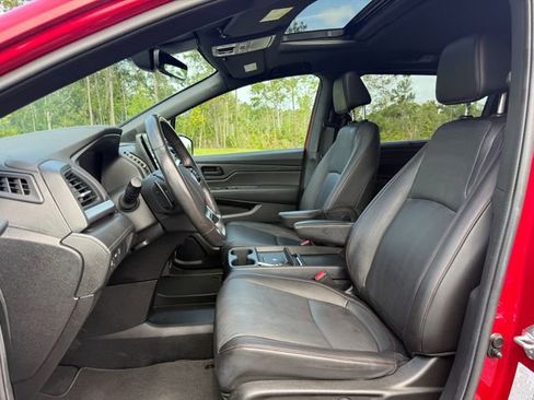 Used 2025 Honda Odyssey Sport-L image 8
