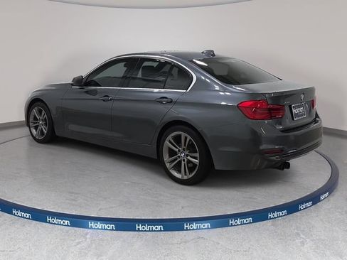 Used 2018 BMW 330i xDrive Sedan AWD/4WD image 8