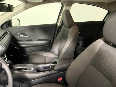 Used 2022 Honda HR-V EX image 28