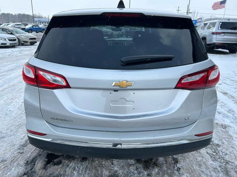 Used 2018 Chevrolet Equinox LT image 6