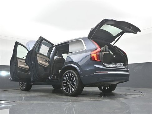 New 2026 Volvo XC90 T8 Plus image 60
