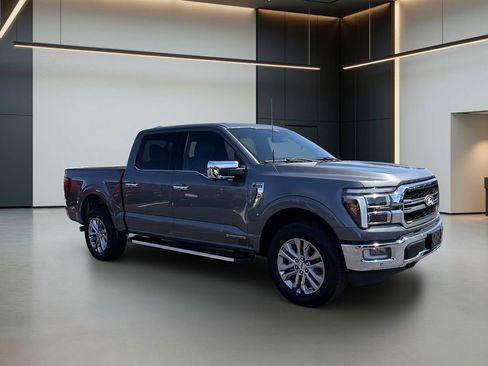 Used 2024 Ford F150 Lariat w/ Tow/Haul Package AWD/4WD image 8