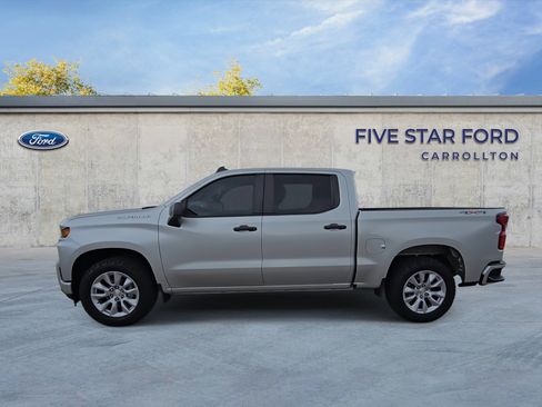 Used 2022 Chevrolet Silverado 1500 Custom w/ Safety Confidence Package AWD/4WD image 5