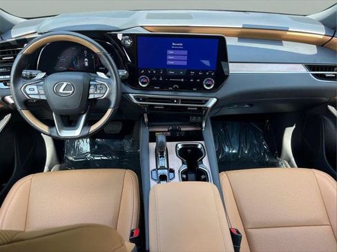 Certified 2025 Lexus RX 350 Premium w/ Accessory Package (Z1) FWD image 23