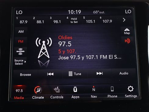 Used 2020 RAM 2500 Big Horn w/ Night Edition AWD/4WD image 34