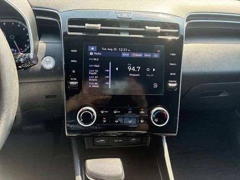 Used 2022 Hyundai Santa Cruz SEL w/ Winter Package AWD/4WD image 13