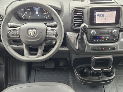 Used 2025 RAM ProMaster 3500 w/ Convenience Group FWD image 25
