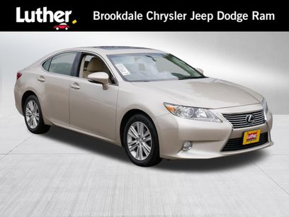 Used 2015 Lexus ES 350 w/ Premium Package