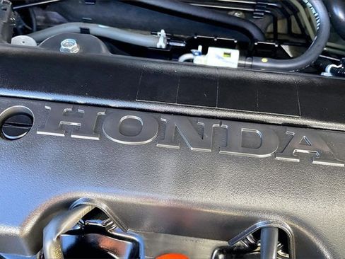 Used 2019 Honda HR-V EX image 32