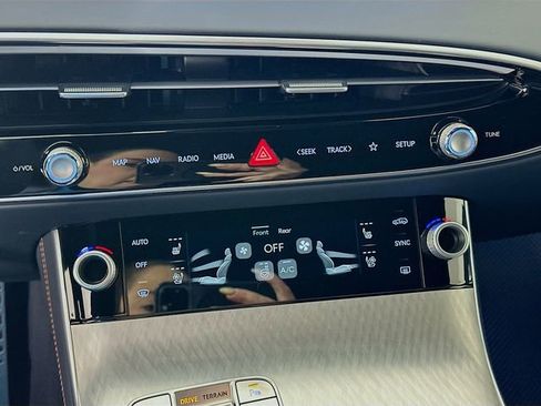 New 2026 Genesis GV70 2.5T Sport Prestige image 14