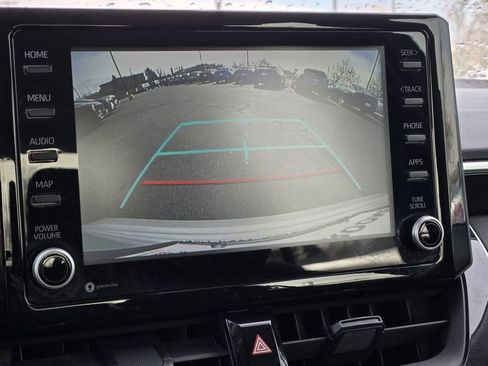 Used 2022 Toyota Corolla LE image 10