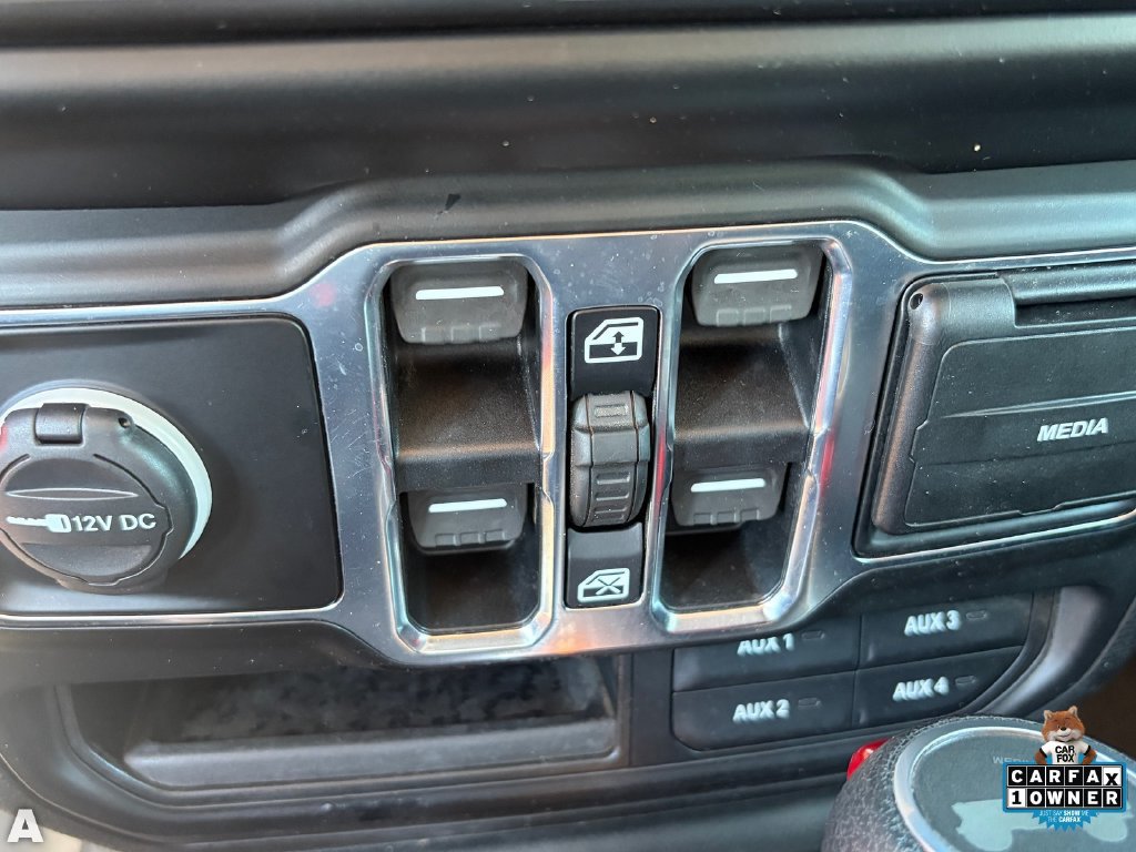 Used 2020 Jeep Wrangler Unlimited Sport AWD/4WD image 27