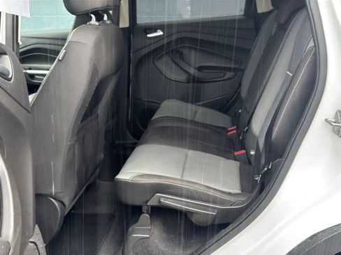 Used 2014 Ford Escape SE FWD image 16
