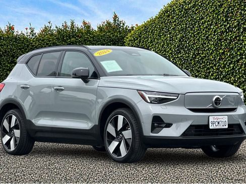 Used 2024 Volvo XC40 Recharge Ultimate w/ Protection Package Premier RWD image 1