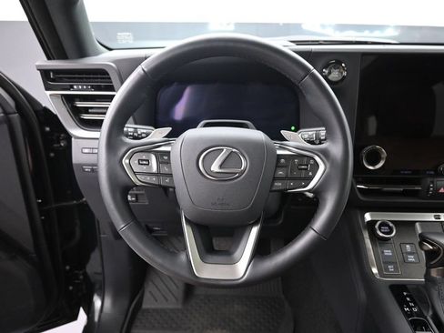 Used 2026 Lexus GX 550 w/ Accessory Package (2T) AWD/4WD image 26