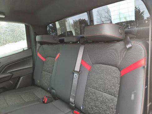 Certified 2024 Chevrolet Colorado Z71 w/ Z71 Convenience Package 2 image 29