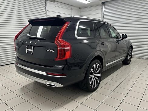 Certified 2023 Volvo XC90 B6 Plus w/ Protection Package Premier image 4