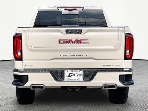 New 2026 GMC Sierra 1500 Denali w/ Denali Reserve Package AWD/4WD image 5