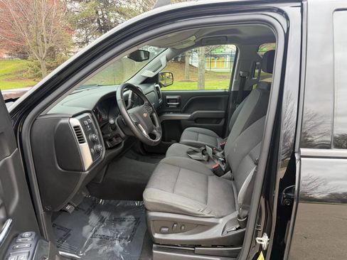 Used 2018 Chevrolet Silverado 1500 LT w/ All Star Edition AWD/4WD image 17