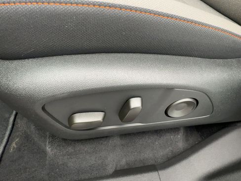 New 2026 Chevrolet Traverse LT image 15