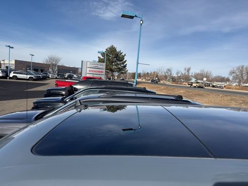 Used 2019 Ford F150 Lariat w/ Equipment Group 502A Luxury image 14