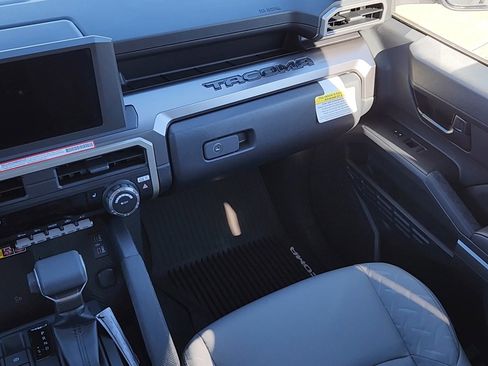 New 2025 Toyota Tacoma SR5 image 6