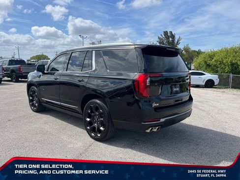 Used 2025 GMC Yukon Denali Ultimate AWD/4WD image 5