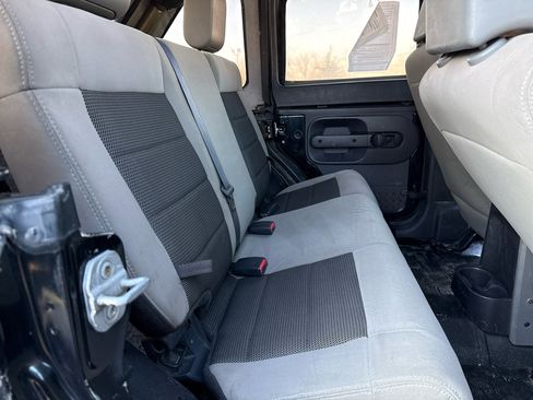 Used 2008 Jeep Wrangler Unlimited X image 18