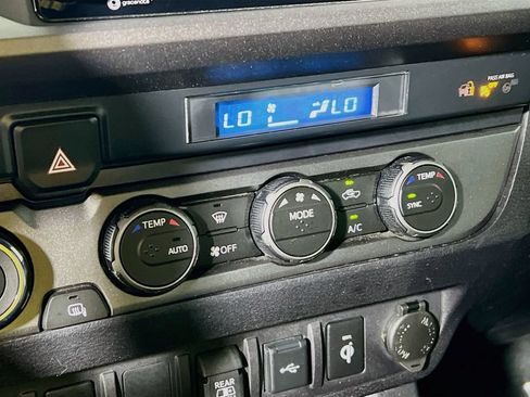 Certified 2023 Toyota Tacoma TRD Off-Road AWD/4WD image 14