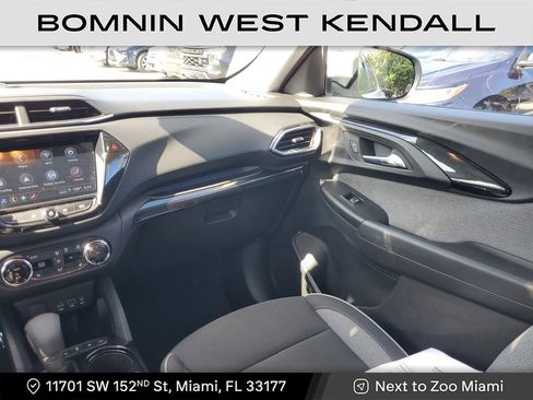 Used 2023 Chevrolet TrailBlazer LT w/ Convenience Package image 16