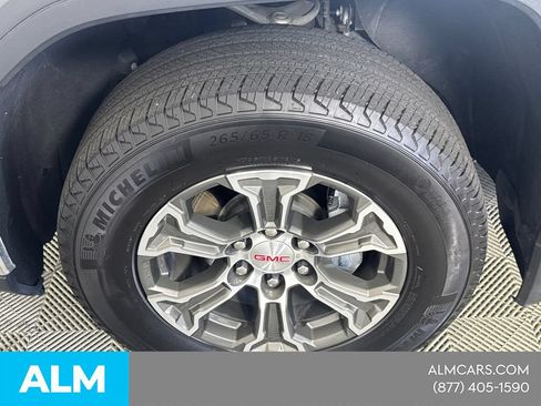 Used 2026 GMC Sierra 1500 SLT AWD/4WD image 15