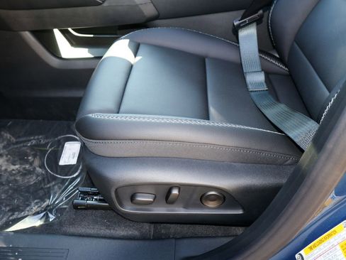 New 2026 GMC Terrain Denali w/ LPO, Floor Liner Package image 8