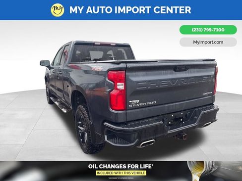 Used 2019 Chevrolet Silverado 1500 Custom Trail Boss w/ Custom Convenience Package image 4