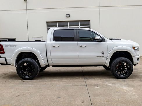 Used 2022 RAM 1500 Laramie w/ Sport Appearance Package image 10