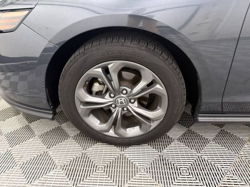 Used 2024 Honda Accord EX image 12