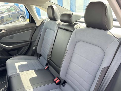 New 2026 Volkswagen Jetta SE image 12