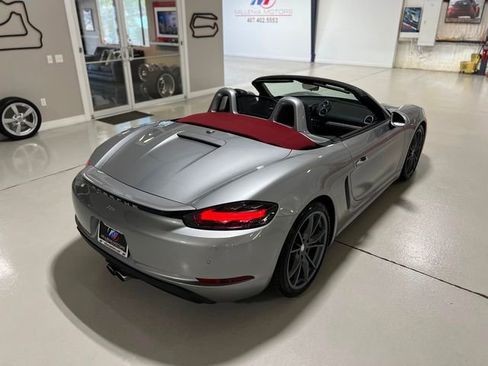 Used 2017 Porsche 718 Boxster RWD image 85