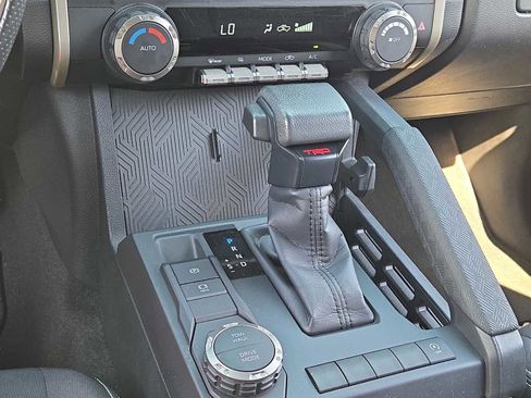Used 2024 Toyota Tacoma TRD Sport RWD image 28