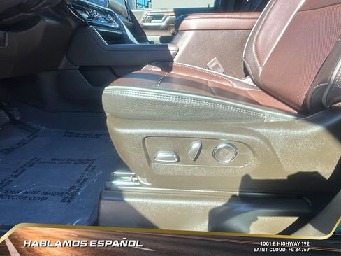 Used 2024 GMC Sierra 2500 Denali w/ Denali Reserve Package image 12