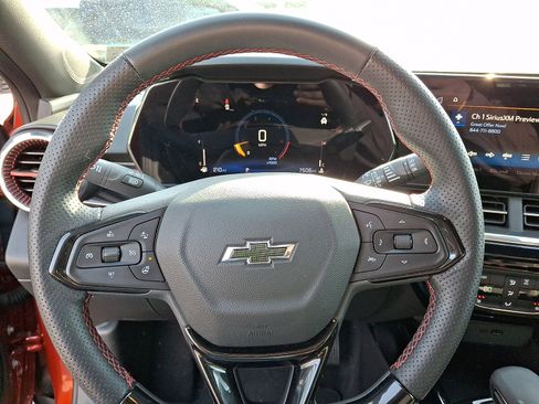 Certified 2024 Chevrolet Trax RS w/ Driver Confidence Package image 20