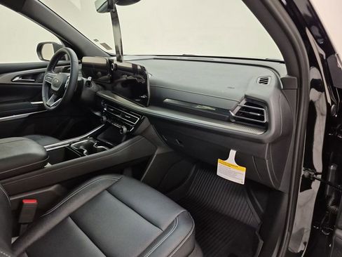 New 2026 Chevrolet Traverse LT w/ Midnight/Sport Edition image 30