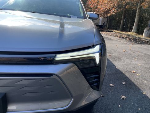 New 2025 Chevrolet Blazer EV LT image 5