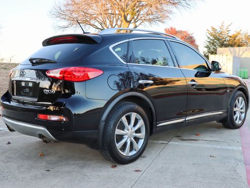 Used 2017 INFINITI QX50 2WD w/ Premium Plus Package image 7