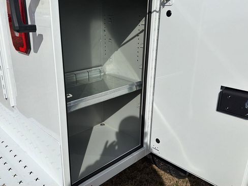 New 2026 Ford F550 4x4 Crew Cab image 30