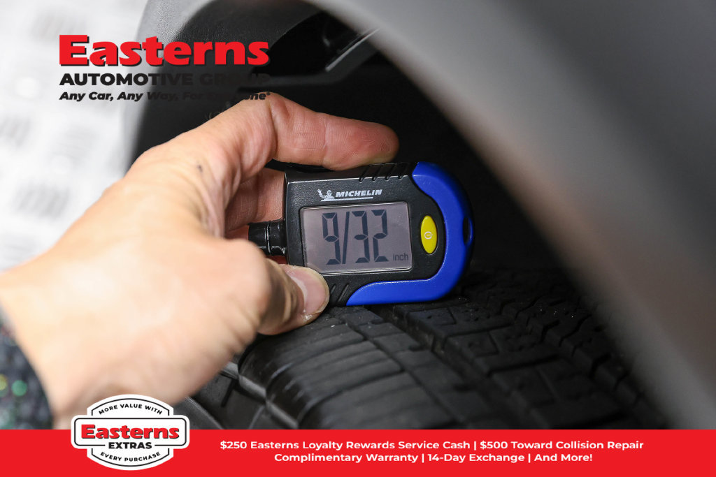 Used 2023 Nissan Rogue SV w/ SV Premium B Package AWD/4WD image 29